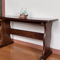 おしゃれベンチ　椅子　飾り棚の画像