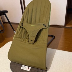【トイアクセサリー付き】Baby Bjorn バウンサーの画像