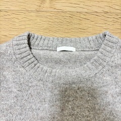 GU ラムブレンドクルーネックセーターLの画像