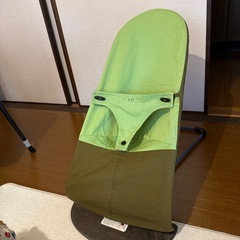 【トイアクセサリー付き】Baby Bjorn バウンサーの画像