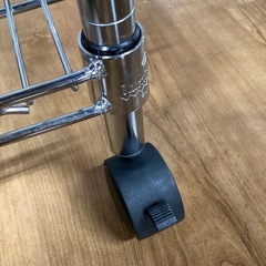 メタルラック(キャスター付き)【町田市再生家具】252266の画像