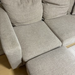 3人がけソファ、あしかけ、クッション　の画像
