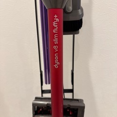 ダイソン 掃除機 ダイソン Dyson V8 Slim Fluffy 掃除機 コードレス掃除機   の画像