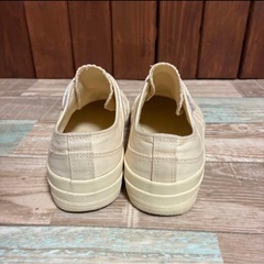 キャンバス スニーカー、生成りカラー【23〜23.5cm】の画像