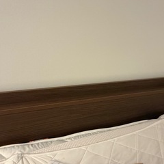 セミダブルベッド　フレームとマットレスセットの画像