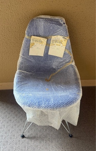 未使用◼️
正規品イームズチェアー◼️希少 ◼️ヴィトラ社製