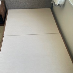 ニトリ　セミダブルベットフレーム
の画像