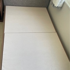 ニトリ　セミダブルベットフレーム
の画像