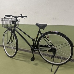 27インチ シティサイクル（黒）前かご・ライト・スタンド付きの画像