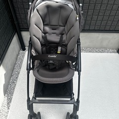 コンビAB型ベビーカーの画像