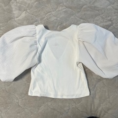 ZARAレディース服の画像