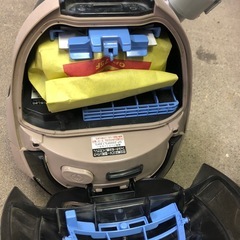 NO：4111 日立紙パック掃除機‼️超お買い得品の画像