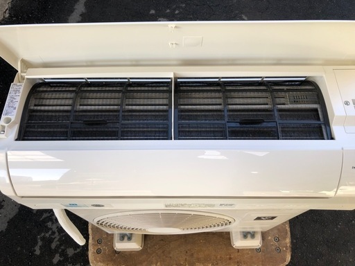 SHARP 6〜8畳 2.2kWルームエアコン AY-J22S-W 2019年製