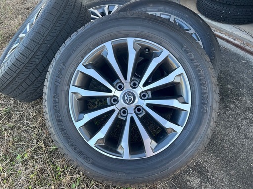 ランドクルーザープラド 150系後期 265/55/ 19　純正　ホイール