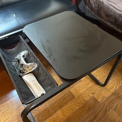 1人暮らしテーブルの画像