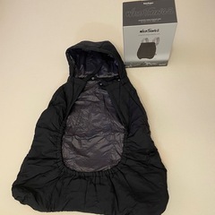 WILDTHINGSの防寒ケープの画像