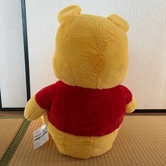 くまのプーさん超超BIGぬいぐるみの画像