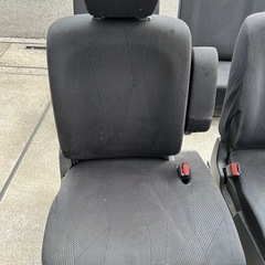 スズキMRワゴンMF33型純正シート1台分　日産モコにも可能の画像