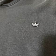 adidasパーカー
の画像