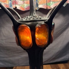 お話中　トンボ柄のステンドグラス スタンドの画像