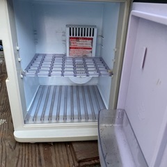 無料　ポータブル保冷温庫　ACW-620の画像