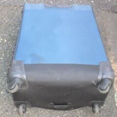 ビッグサイズ　ソフトキャリーケース　ブルー　スーツケース　キャリーバッグ　キャスター付きの画像