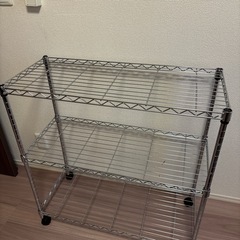 スチールラックの画像