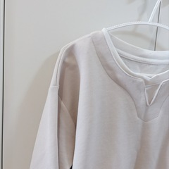 メンズ 長袖 ベージュトップスLさいずサイズの画像