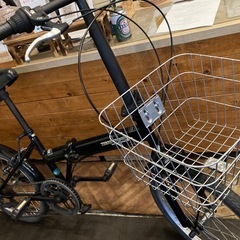 【ノーパンクタイヤ！】6段変速　20インチ折りたたみ自転車　ブラックの画像