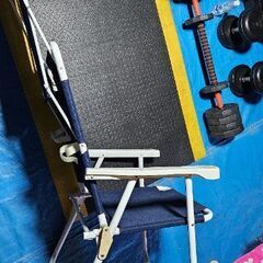 折り畳み式のチェア(２脚)　ドリンクホルダーと格納式サンシェード付きの画像