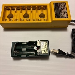 ミニ四駆 タミヤ単3型ニカド 8本専用充電器 & オートディスチャージャー放電器の画像