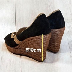 Aedo GIRLS ストラップ ウェッジパンプス ブラックの画像