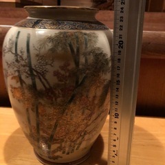 九谷焼、花瓶の画像