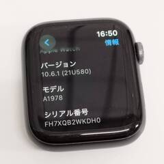 Apple Watch Series 4/GPS/44mm/A1978/スペースグレー〈MU6E2J/A〉の画像