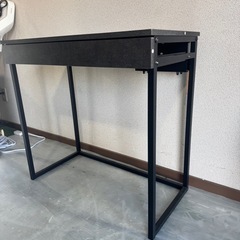 机　デスクの画像