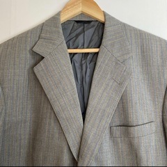 THE SUITS【F】メンズサイズ　テーラードジャケットの画像