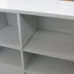 本棚 扉付き ブックラック 幅90.5×奥行39×高さ90.5cm ディスプレイラック フラップ扉 飾り棚 シェルフ 札幌 手稲の画像