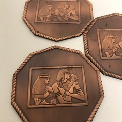 【中古品】古代エジプト 壁画 銅製 8角形　コースター セット アンティーク レトロ雑貨 の画像