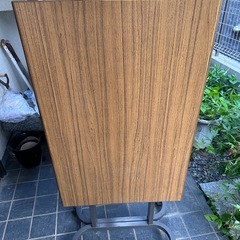 イトーキ　折りたたみテーブルの画像