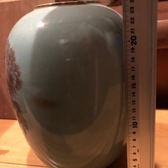 九谷焼花瓶、共箱付き
の画像