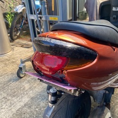 グランドアクシス100[かーぼカーボンテールランプカバーの画像