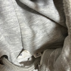 パーカー　150センチ
の画像