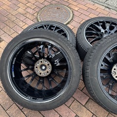 レイズ　ホムラ　18インチスタッドレスタイヤの画像