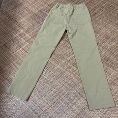 130cm ベージュ長ズボン　キッズパンツ　ウエストゴムの画像