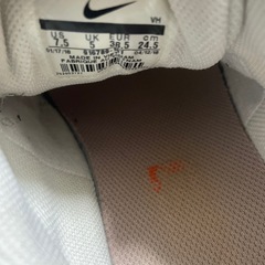 NIKE AIR MAX ノスタルジック24.5㎝の画像