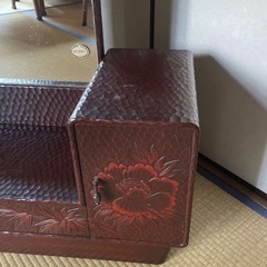 ひさご　鎌倉彫　木製ドレッサーの画像