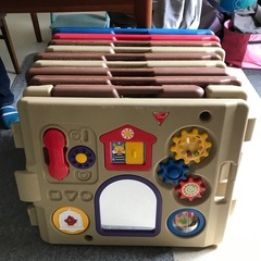 ベビーサークルの画像