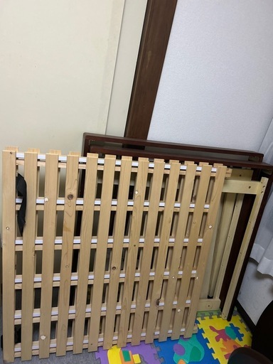 ベッドフレーム