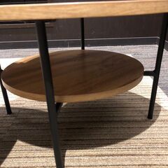 【展示品・未使用】ネストテーブル 円形 大小セット 幅70㎝ 幅50㎝ 参考価格15,990円【送料に設置費込み】🚚自社配送時💳代引き可🚚(現金、クレジット、スマホ決済対応)の画像