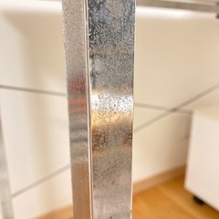 パソコンデスクの画像